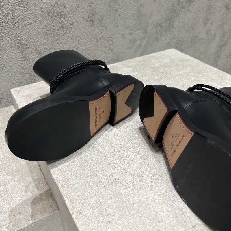 b0tt*ga Ven*ta boots